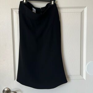 Armani Collezioni black skirt size 4
Made in Italy